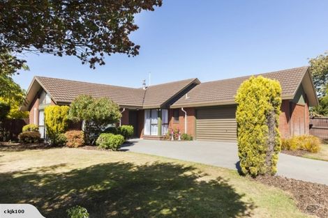 Photo of property in 27 Ben Nevis Drive, Broomfield, Christchurch, 8042