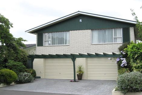 Photo of property in 15 Radbrook Street Avonhead Christchurch City