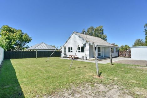 Photo of property in 8 Thorne Place, Rangiora, 7400