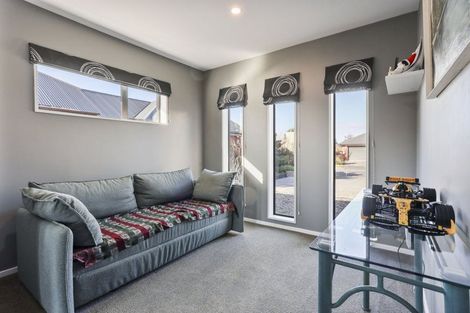Photo of property in 6 Taiwhenua Street, Rangiora, 7400