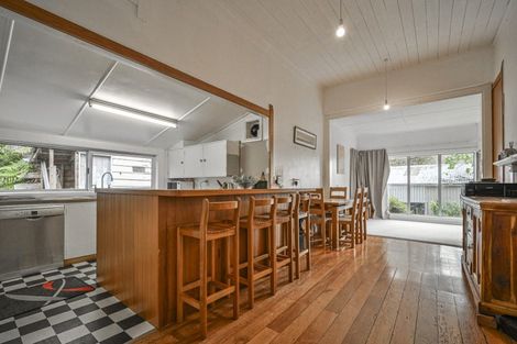 Photo of property in 37 Tawa Road, Maraetotara, Havelock North, 4294