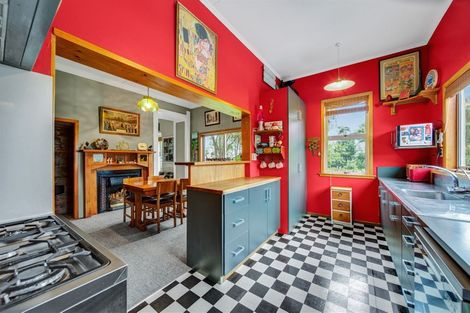 Photo of property in 20 Douglas Street, Hawera, 4610