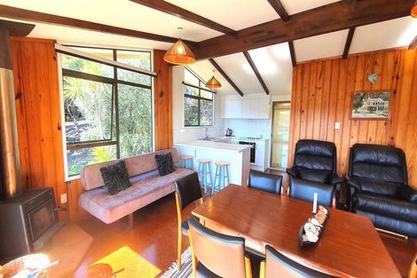 Photo of property in 9 Woods Ridge Road, Kawau Island, 0920