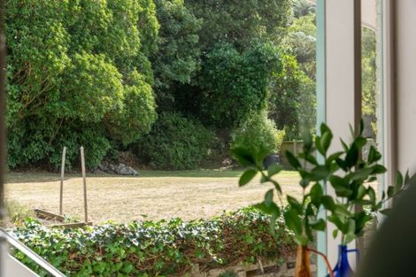 Photo of property in 2/15 Upper Lewisville Terrace, Thorndon, Wellington, 6011