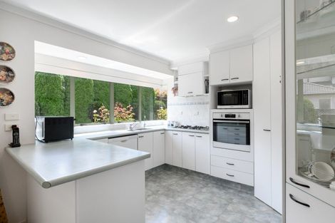 Photo of property in 23 Knightsbridge Place, Bethlehem, Tauranga, 3110