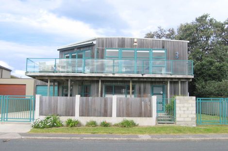 Photo of property in 504 Graham Street, Whangamata, 3620