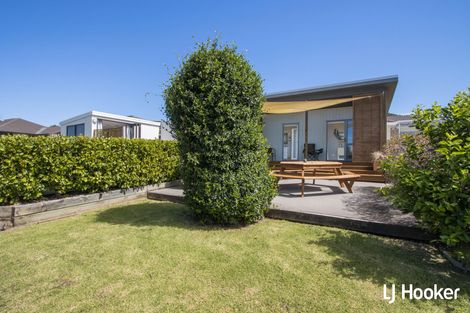 Photo of property in 8 Tohora View, Waihi Beach, 3611