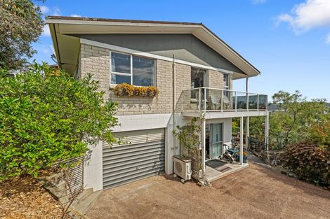 Photo of property in 30 Evelyn Road, Cockle Bay, Auckland, 2014