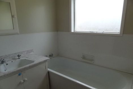 Photo of property in 2/23 Glenside Avenue, Ilam, Christchurch, 8041