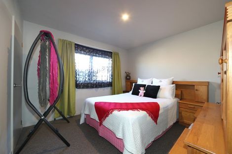 Photo of property in 16 Arklow Place, Flaxmere, Hastings, 4120