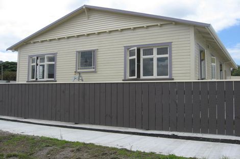 Photo of property in 8 Murray Street, Aramoho, Whanganui, 4500