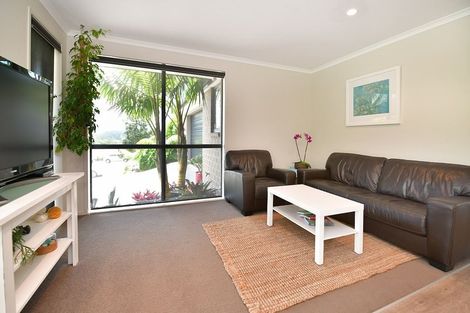 Photo of property in 6 Fendalton Place, Hatfields Beach, Orewa, 0931