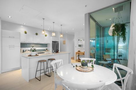 Photo of property in Sentinel Apartments, 1604/3 Northcroft Street, Takapuna, Auckland, 0622