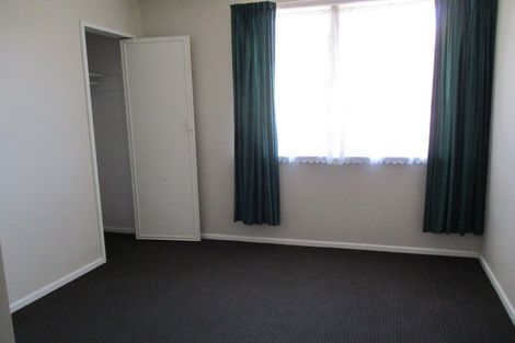 Photo of property in 135 Driver Crescent, Cannons Creek, Porirua, 5024