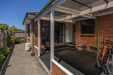 Photo of property in 1/39 Harris Crescent, Papanui, Christchurch, 8053