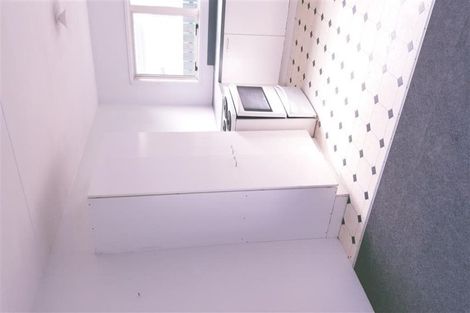 Photo of property in 2/34 Barneys Farm Road, Clendon Park, Auckland, 2103