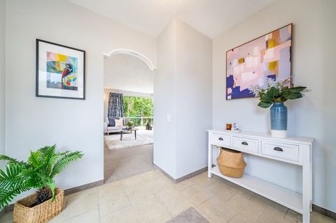 Photo of property in 2/35 Manuka Street, Stokes Valley, Lower Hutt, 5019