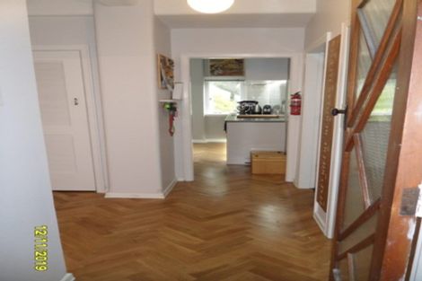 Photo of property in Ambassador Flats, 7 Maurice Terrace, Te Aro, Wellington, 6011