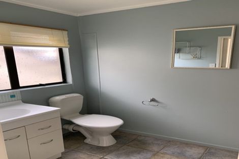 Photo of property in 1 Nukumea Common, Orewa, 0931