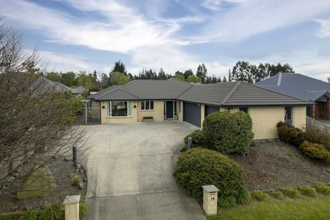 Photo of property in 18 Arlington Boulevard, Rangiora, 7400