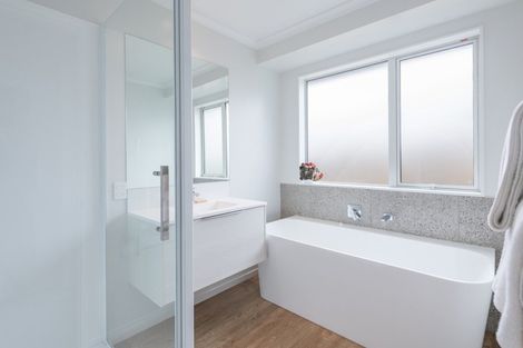 Photo of property in 10 Coppermine Crescent, Brightwater, 7022