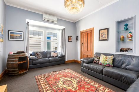 Photo of property in 39 Humber Street, Island Bay, Wellington, 6023