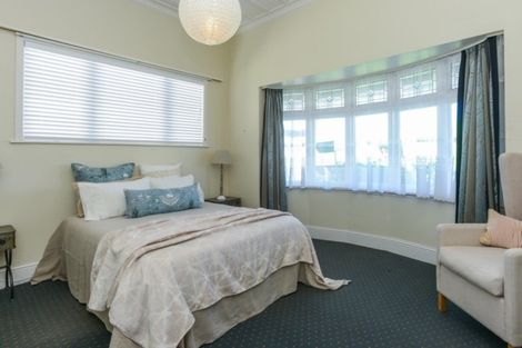 Photo of property in 5 May Avenue, Hospital Hill, Napier, 4110