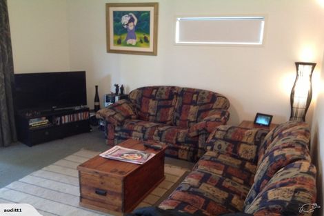 Photo of property in 74/2 Armoy Drive, East Tamaki, Auckland, 2016