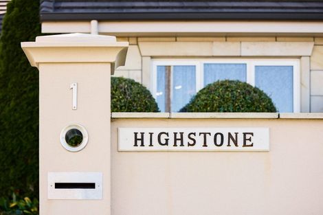 Photo of property in 1 Edgecumbe Road, Tauranga, 3110