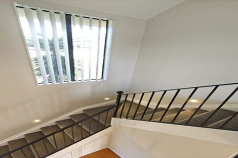 Photo of property in 1 Glenreagh Place, Torbay, Auckland, 0630