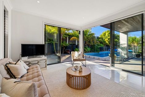 Photo of property in 5 Castor Bay Road, Castor Bay, Auckland, 0620