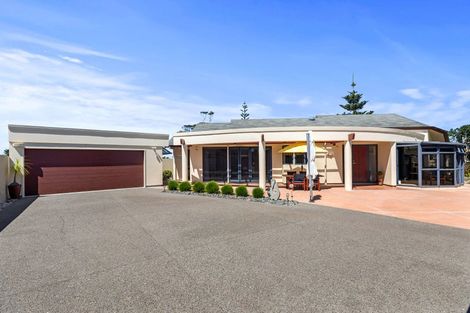 Photo of property in 25 Bermuda Drive, Papamoa Beach, Papamoa, 3118