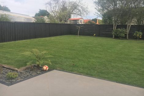 Photo of property in 12 Kakanui Avenue, Hillcrest, Hamilton, 3216