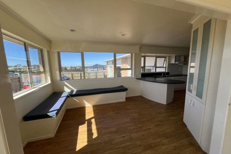 Photo of property in 21 Barrett Road, Whalers Gate, New Plymouth, 4310