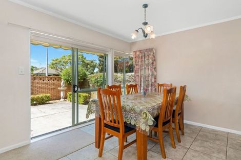 Photo of property in 111 Blake Boulevard, Papamoa Beach, Papamoa, 3118