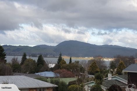 Photo of property in 13 Tirita Street, Kawaha Point, Rotorua, 3010