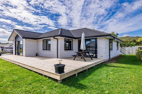 Photo of property in 13 Riverglen Drive, Haruru, 0204