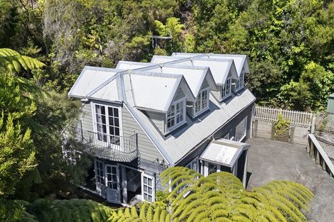 Photo of property in 128 Manuka Street, Stokes Valley, Lower Hutt, 5019