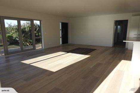 Photo of property in 233a Point Wells Road, Point Wells, 0986