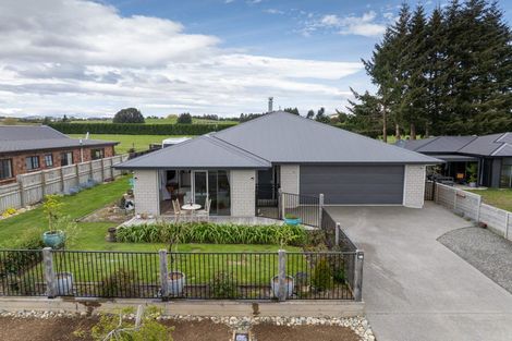 Photo of property in 61 Orbell Crescent, Te Anau, 9679
