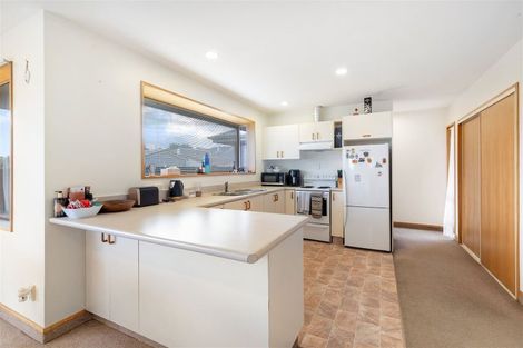 Photo of property in 267a Lake Terrace Road, Shirley, Christchurch, 8061