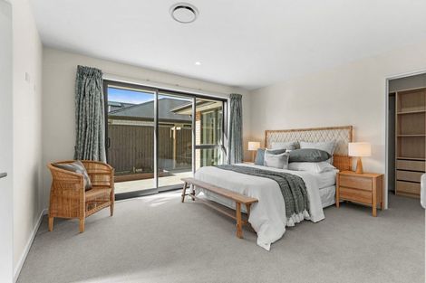 Photo of property in 16 Helen Place, Halswell, Christchurch, 8025