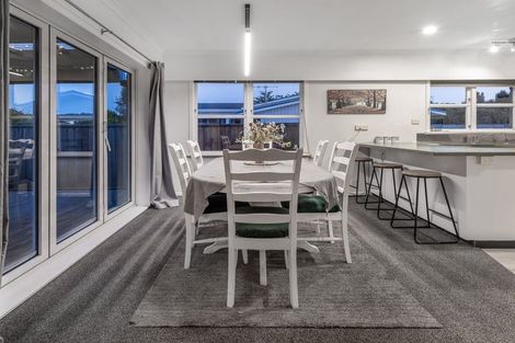 Photo of property in 42 Kennedy Drive, Levin, 5510