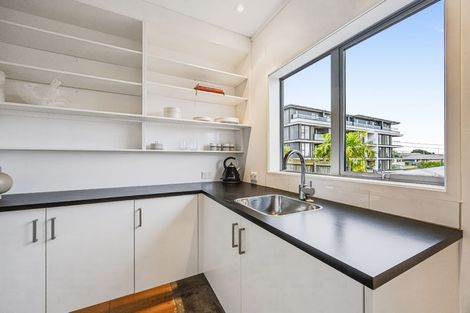Photo of property in 20 Bracken Avenue, Takapuna, Auckland, 0622