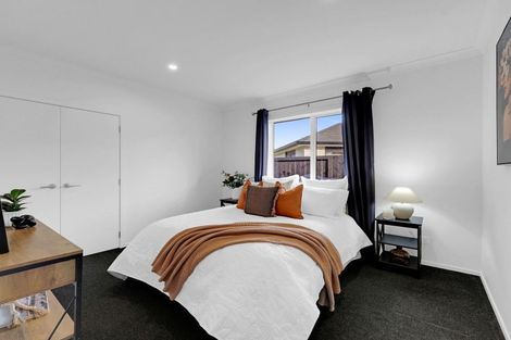 Photo of property in 18 Helen June Avenue, Flagstaff, Hamilton, 3210