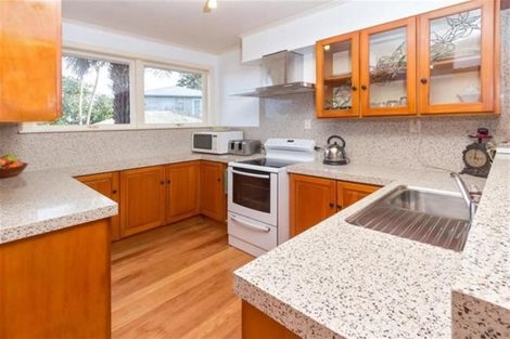 Photo of property in 22 Andrew Road, Howick, Auckland, 2010
