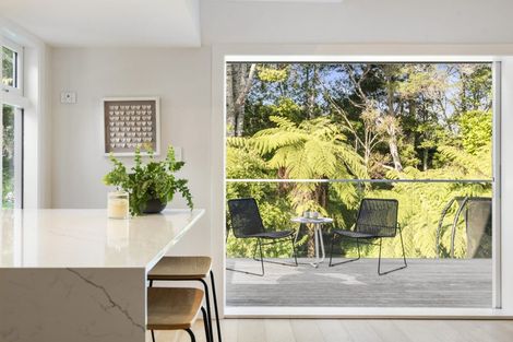 Photo of property in 64 Park Hill Road, Birkenhead, Auckland, 0626