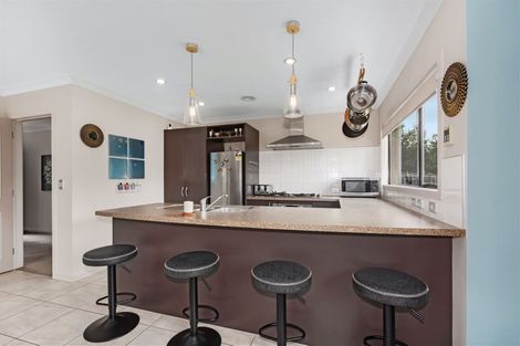 Photo of property in 53 Te Puia Drive, Aotea, Porirua, 5024