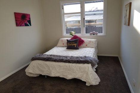 Photo of property in 60 Heath Street, St Andrews, Hamilton, 3200