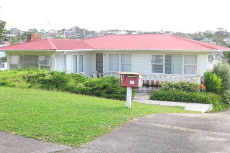 Photo of property in 21 Mayfair Crescent, Mairangi Bay, Auckland, 0630